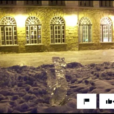 Szilvia Apartman *