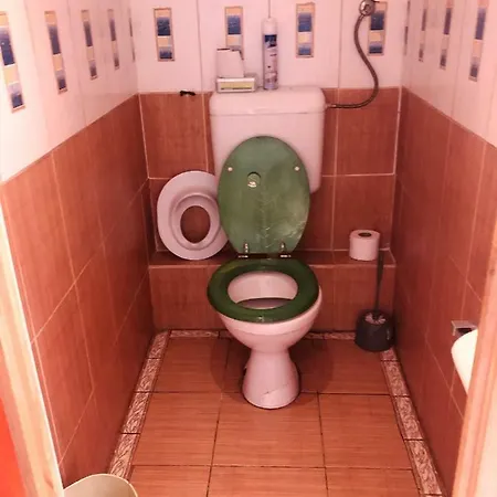 Szilvia Apartman